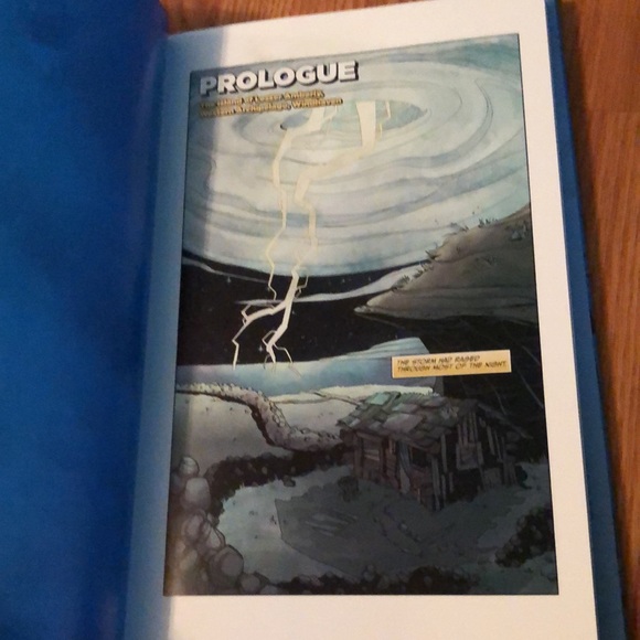 George R. R. Martin Graphic Novel hard cover - Picture 8 of 8